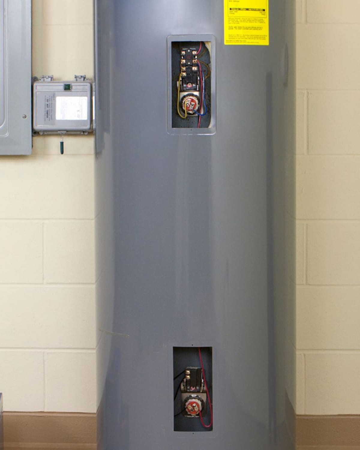 Water heater inspection in a Franklin home